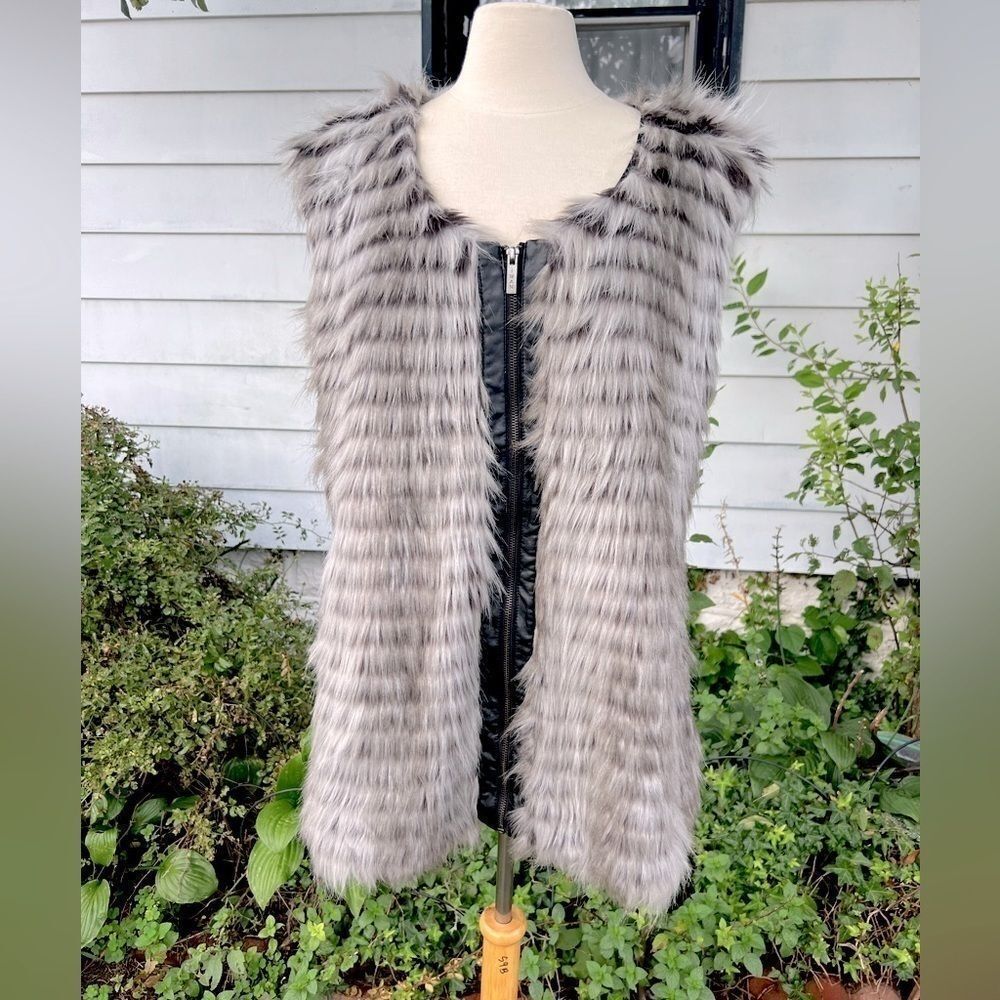 *** IMAN plus Size Faux Fur Vest 2X (CC)